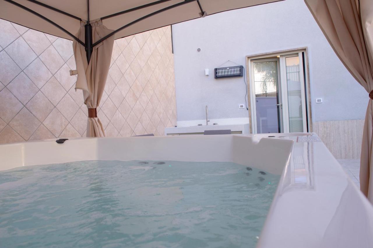 Joyce Luxury Suite Monopoli Exterior foto